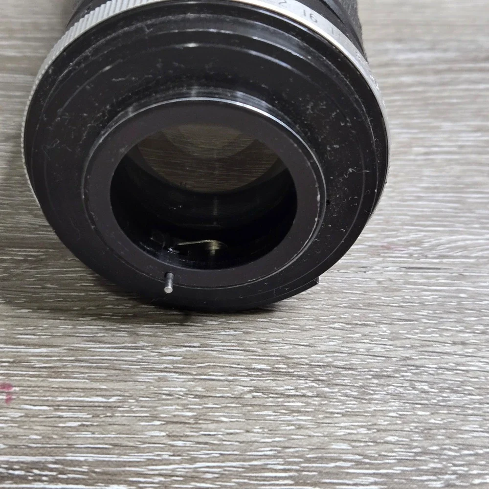 Vivitar Automatic Tele-Zoom Camera Lens 85mm-205mm 1:3.8